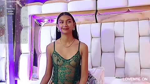 Eva  online show from 24, 1, 2025