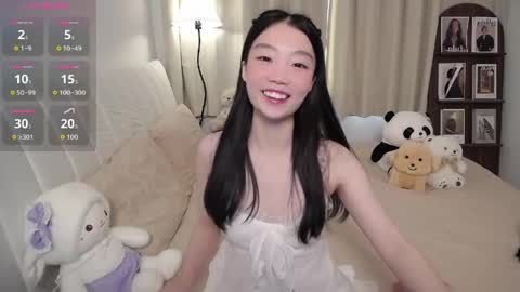 Snapshot of thisgirl__ chatting on 21, 4, 2026 kk online show from 21, 4, 2026