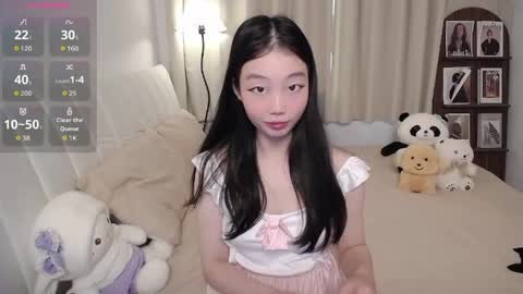 Snapshot of thisgirl__ chatting on 19, 5, 2026 kk online show from 19, 5, 2026