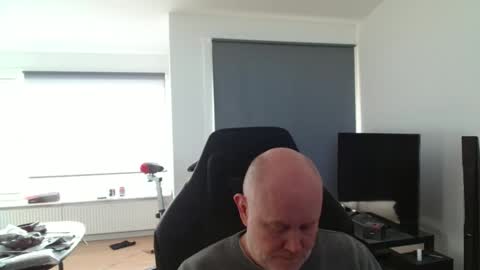 thomas315627 online show from 6, 4, 2026