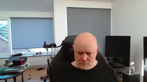 Snapshot of thomas315627 chatting on 27, 4, 2026 thomas315627 online show from 27, 4, 2026