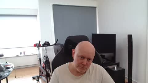 Snapshot of thomas315627 chatting on 10, 5, 2026 thomas315627 online show from 10, 5, 2026