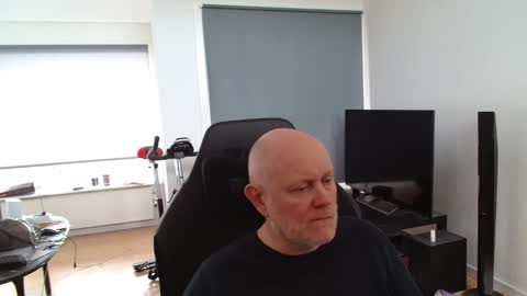 Snapshot of thomas315627 chatting on 18, 5, 2026 thomas315627 online show from 18, 5, 2026