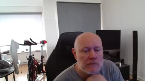 Snapshot of thomas315627 chatting on 22, 5, 2026 thomas315627 online show from 22, 5, 2026