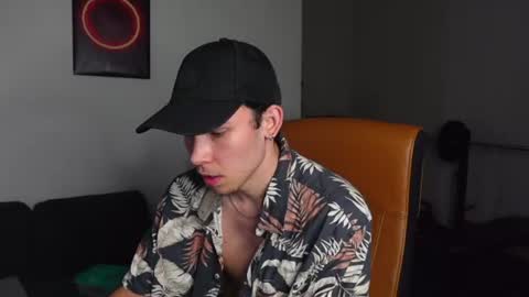 Snapshot of thomas_brons chatting on 30, 6, 2026 THOMAS BRONS online show from 30, 6, 2026