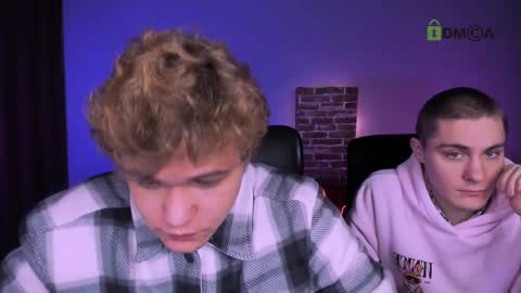 thomas_crow online show from 6, 1, 2026