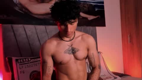 Thomas 3  JUST STAY AND BE MY LAST LOVE online show from 28, 10, 2025