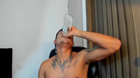 Snapshot of thomas_latin_boy chatting on 11, 2, 2025 Thomas online show from 11, 2, 2025