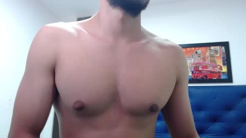 Snapshot of thomas_neuman chatting on 21, 1, 2025 Thomas online show from 21, 1, 2025