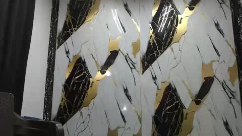 Snapshot of thomas_neuman chatting on 6, 11, 2025 Thomas online show from 6, 11, 2025