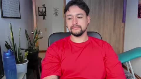 Snapshot of thomas_rol chatting on 16, 12, 2025 Thomas online show from 16, 12, 2025