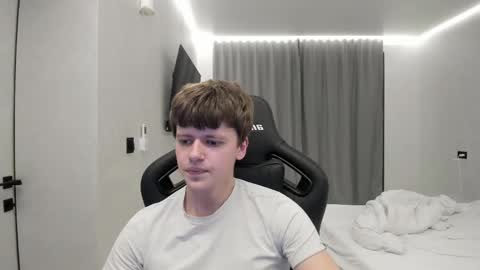 Snapshot of thomas_shelbivip chatting on 12, 3, 2026 Tomas online show from 12, 3, 2026