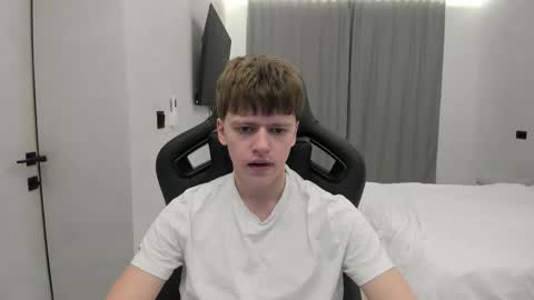 Snapshot of thomas_shelbivip chatting on 27, 3, 2026 Tomas online show from 27, 3, 2026