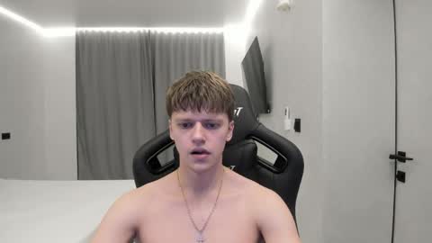 Snapshot of thomas_shelbivip chatting on 1, 4, 2026 Tomas online show from 1, 4, 2026