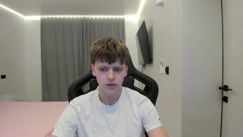 Snapshot of thomas_shelbivip chatting on 3, 4, 2026 Tomas online show from 3, 4, 2026