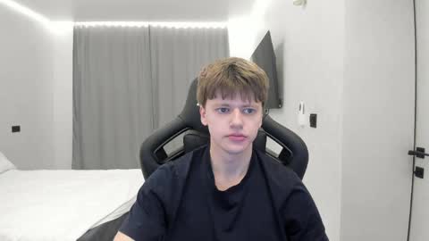 Snapshot of thomas_shelbivip chatting on 16, 4, 2026 Tomas online show from 16, 4, 2026