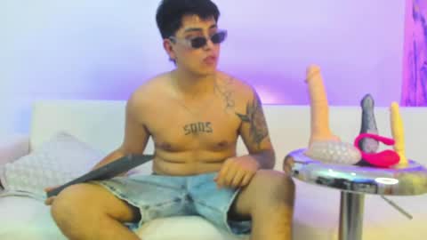 Snapshot of thomas_thundr chatting on 14, 4, 2026 Thomas and Faon online show from 14, 4, 2026