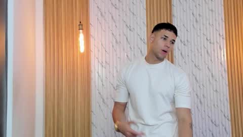 Thomas online show from 25, 11, 2025