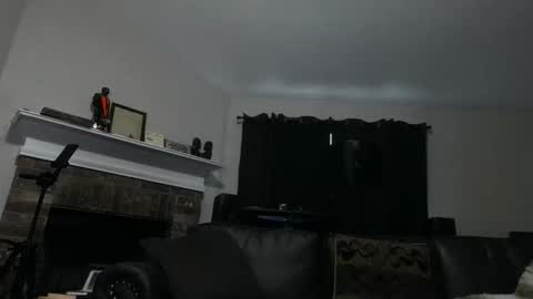 Snapshot of thomasgwhitecft chatting on 8, 5, 2026 FatherTime online show from 8, 5, 2026