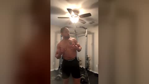 Snapshot of thomasgwhitecft chatting on 27, 5, 2026 FatherTime online show from 27, 5, 2026