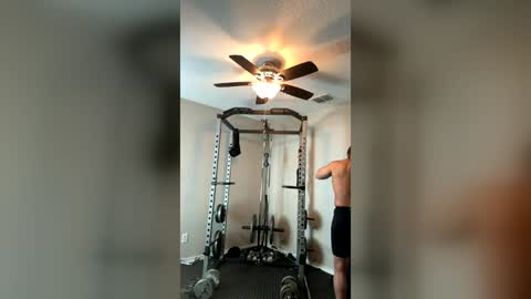 Snapshot of thomasgwhitecft chatting on 4, 7, 2026 FatherTime online show from 4, 7, 2026