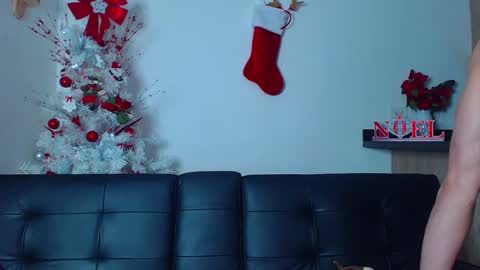 Snapshot of thomashoward31 chatting on 20, 12, 2025 Thomas online show from 20, 12, 2025
