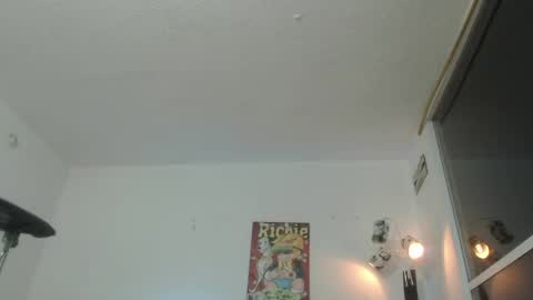 Snapshot of thomasjons chatting on 12, 4, 2026 thomasjons online show from 12, 4, 2026