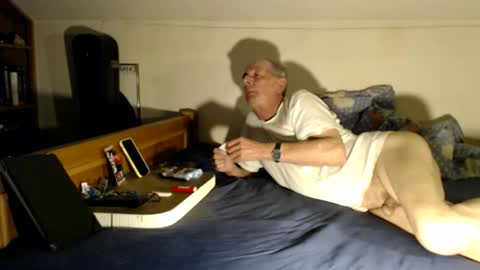 Snapshot of thomasleiber chatting on 1, 12, 2025 Thomas online show from 1, 12, 2025