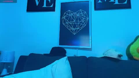 Snapshot of thomylov chatting on 19, 4, 2026 thomylov online show from 19, 4, 2026