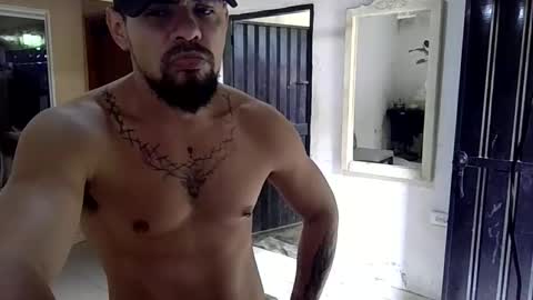 Snapshot of thonybeiio chatting on 23, 11, 2025 thonybeiio online show from 23, 11, 2025