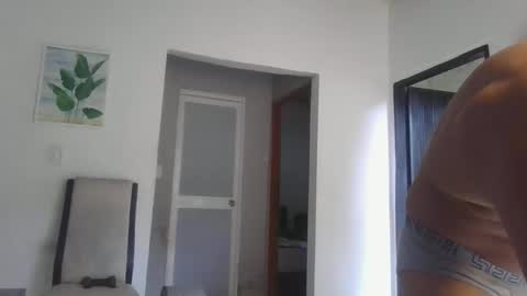 Snapshot of thonybeiio chatting on 1, 3, 2026 thonybeiio online show from 1, 3, 2026