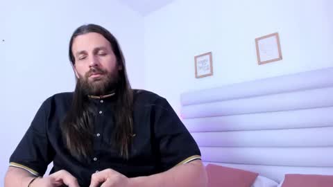 THE CAPTAIN online show from 1, 1, 2025