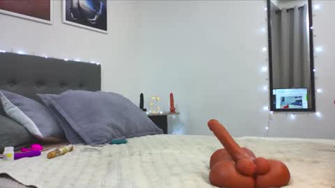 Thor Dosson online show from 30, 1, 2025