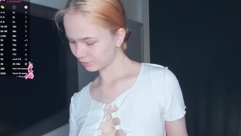 Snapshot of thousand_desires chatting on 20, 3, 2026 Lynn online show from 20, 3, 2026