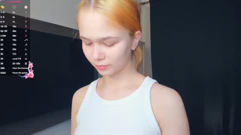 Snapshot of thousand_desires chatting on 22, 3, 2026 Lynn online show from 22, 3, 2026