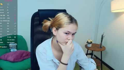 Snapshot of thousand_desires chatting on 30, 4, 2026 Lynn online show from 30, 4, 2026