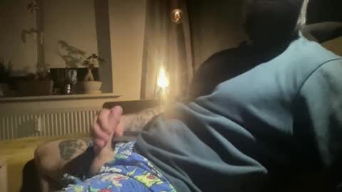 Snapshot of throatface_killah chatting on 24, 4, 2026 throatface_killah online show from 24, 4, 2026