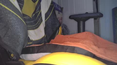 throatmybigcock95 online show from 5, 4, 2026