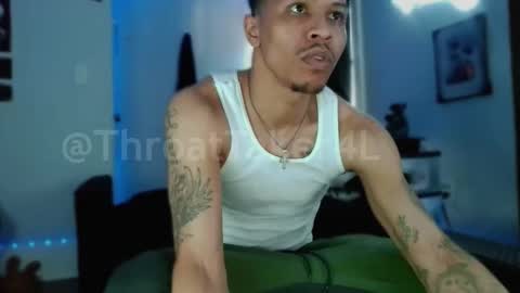 Snapshot of throattaker4l_ chatting on 11, 4, 2026 ThroatTaker4l online show from 11, 4, 2026