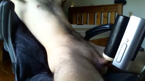 Snapshot of throbmasterr chatting on 4, 5, 2026 throbmasterr online show from 4, 5, 2026
