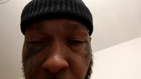 Snapshot of thuggpassion313 chatting on 13, 11, 2025 thuggpassion313 online show from 13, 11, 2025