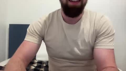 Snapshot of thyle chatting on 21, 10, 2025 Thyle online show from 21, 10, 2025