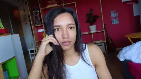 Snapshot of tia_j chatting on 1, 3, 2026 tia_j online show from 1, 3, 2026