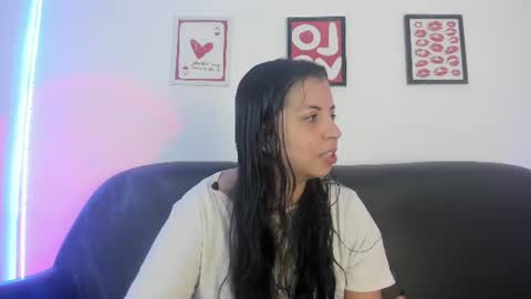 Snapshot of tiana_prince1 chatting on 19, 6, 2026 TIANA online show from 19, 6, 2026