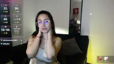 Snapshot of tiana_sweett chatting on 1, 7, 2026 tiana online show from 1, 7, 2026