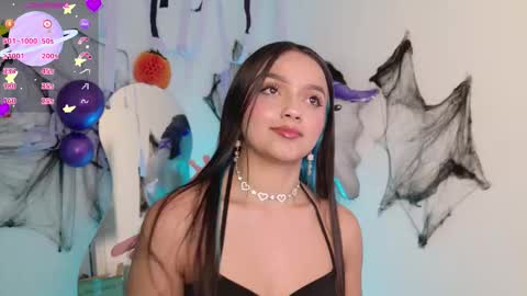 Snapshot of tianale chatting on 28, 10, 2025 Tiana Le online show from 28, 10, 2025