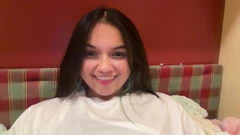 Snapshot of tianale chatting on 30, 4, 2026 Tiana Le online show from 30, 4, 2026