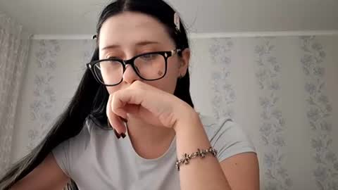 Snapshot of tiastinner chatting on 8, 7, 2026 Margo online show from 8, 7, 2026