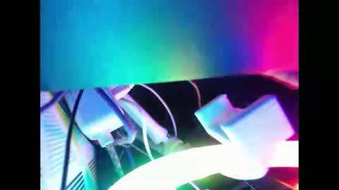 Tierra Henri online show from 9, 11, 2025