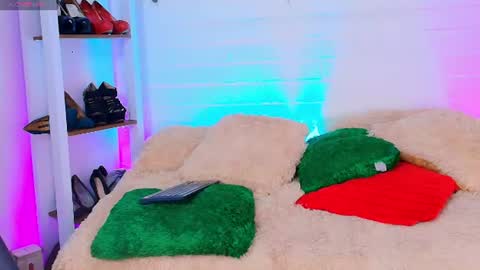 Snapshot of tifanny_nails chatting on 25, 6, 2026 Tifanny Nails online show from 25, 6, 2026
